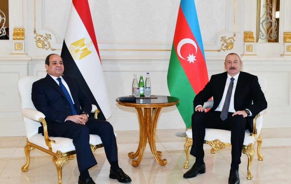 Entretien en tête-à-tête des présidents azerbaïdjanais et égyptien VIDEO