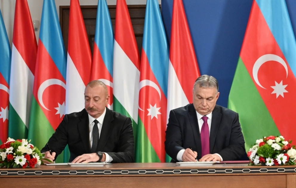 Budapeştdə Azərbaycan-Macarıstan sənədləri imzalanıb VİDEO