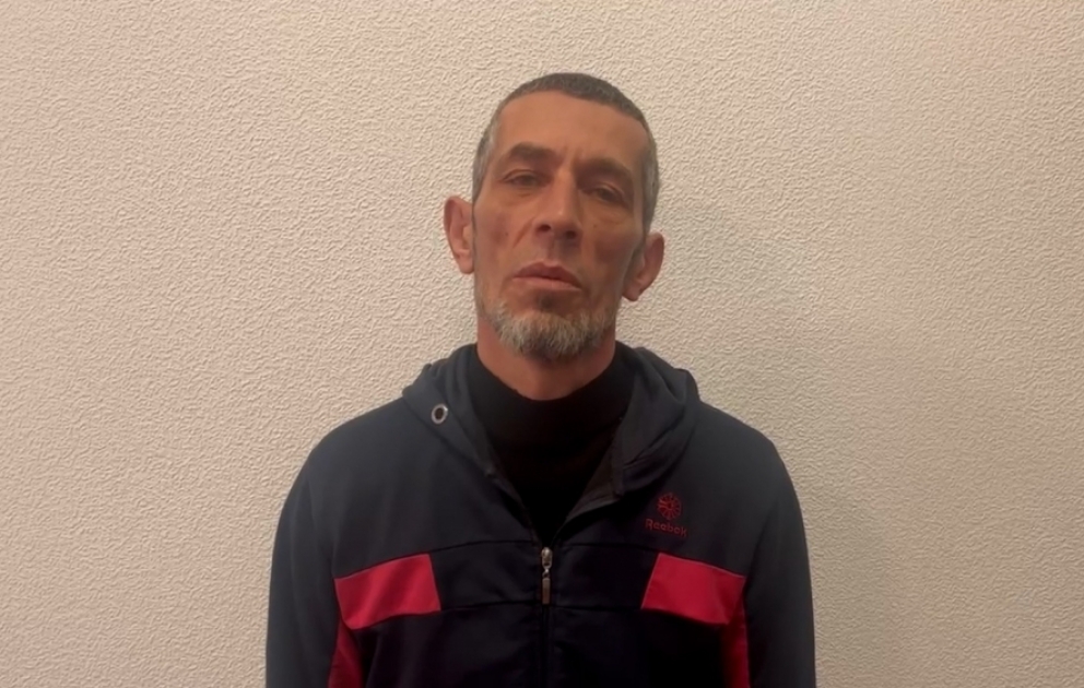 Bakıda üzərində tapança gəzdirən keçmiş məhkum saxlanılıb VİDEO