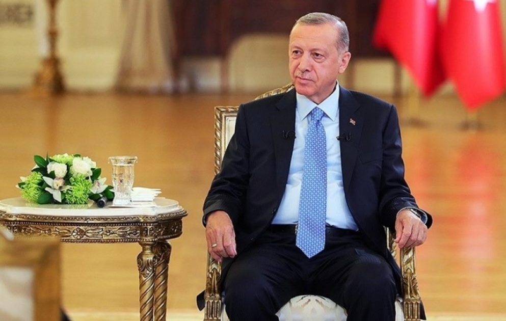 Türkiyə Prezidenti TRT-nin ortaq yayımında aktual məsələlərlə bağlı sualları cavablandırıb VİDEO