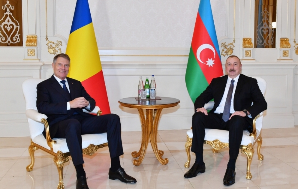 Presidents of Azerbaijan and Romania held one-on-one meeting VIDEO