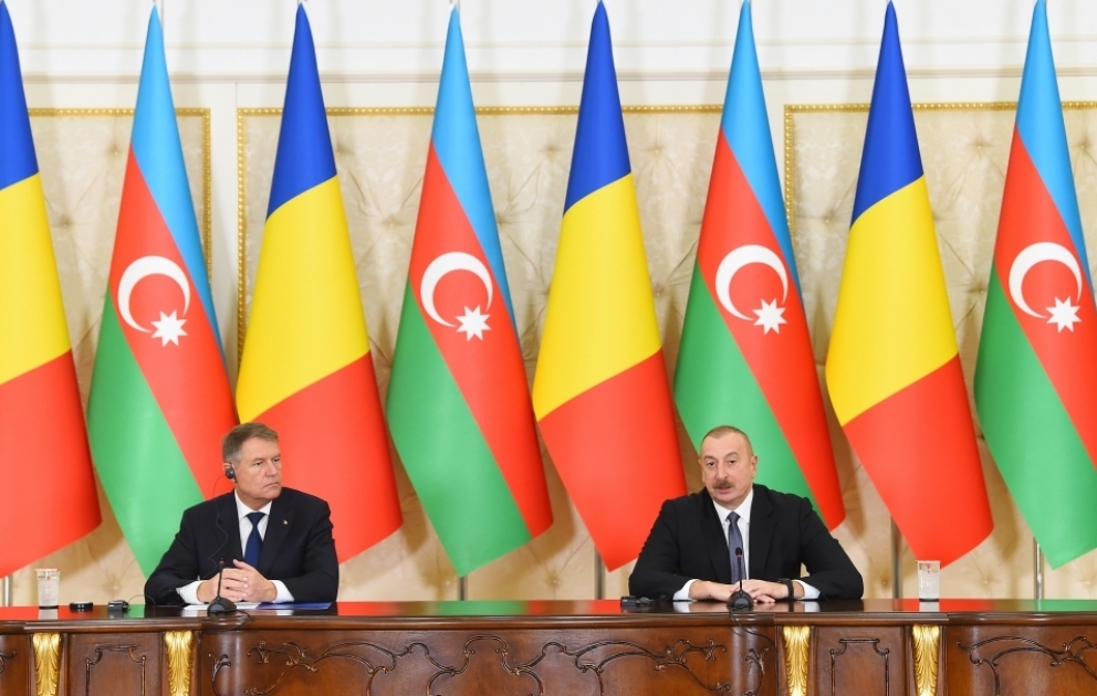 Presidents of Azerbaijan and Romania made press statements VIDEO