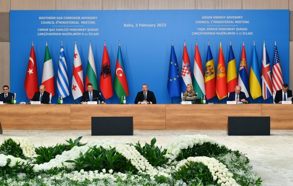 9. Ministertreffen im Rahmen des Beirats für Südlichen Gaskorridor und 1. Ministertreffen im Rahmen des Beirats für Grüne Energie in Baku  Präsident Ilham Aliyev nimmt an der Veranstaltung teil VIDEO