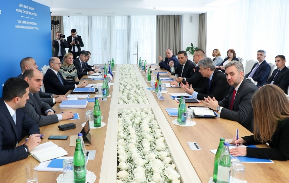 Yaşıl enerjinin inkişafı və ötürülməsi üzrə dörd ölkənin nazirlərinin ilk iclası keçirilib VİDEO