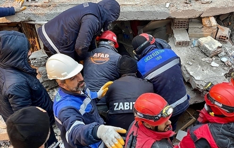 Over 3,545 people killed as powerful quakes hit southern Türkiye VIDEO