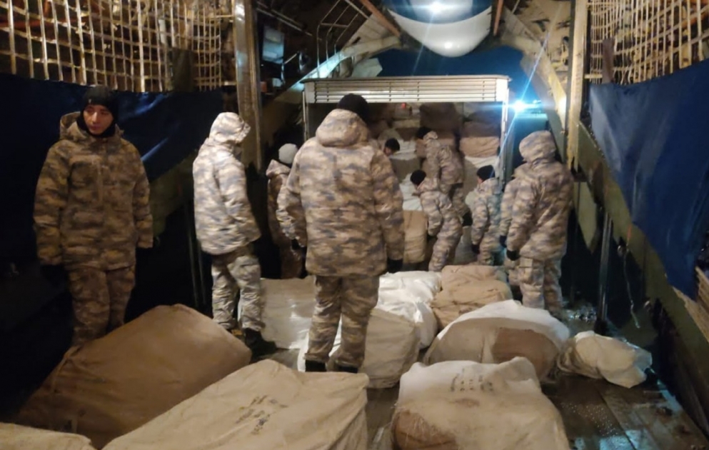 FHN-in təyyarə ilə yola saldığı növbəti humanitar yardım Türkiyəyə çatıb VİDEO