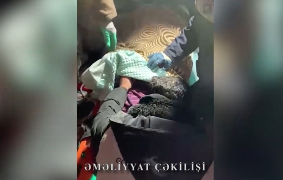 Спасатели МЧС извлекли женщину, которая 120 часов находилась под завалами ВИДЕО