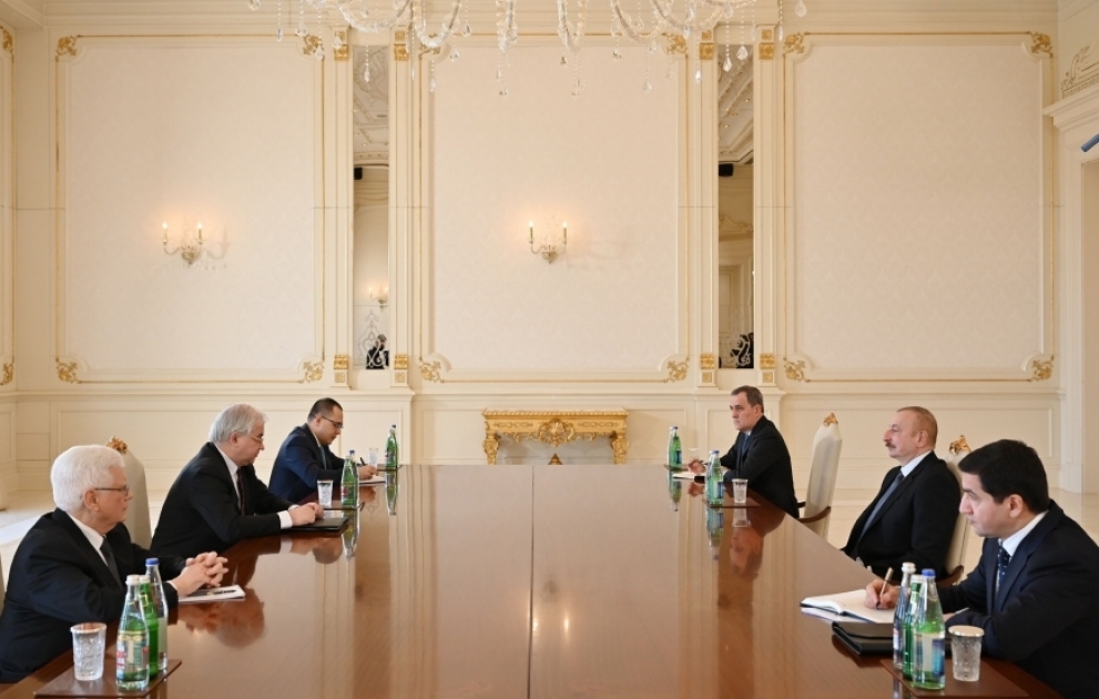 Präsident Ilham Aliyev empfängt Sonderbeauftragten des russischen Außenministeriums VIDEO