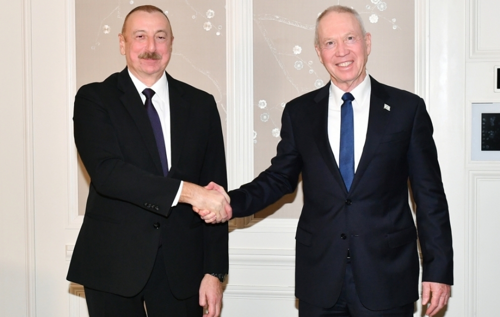 President Ilham Aliyev met with Defense Minister of Israel in Munich VIDEO