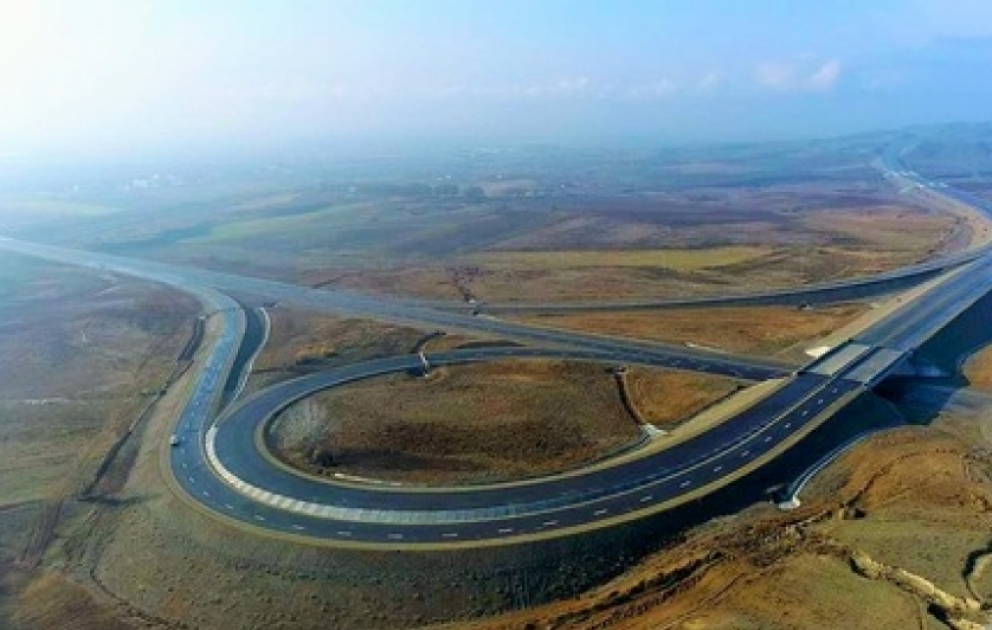 La construction de l’autoroute Horadiz-Djabraïl-Zenguilan-Aghbend suit son cours VIDEO