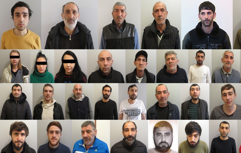 Nərimanovda saxlanılan şəxslərdən 3 “Makarov” markalı tapança, bir “Toz-17” ov tüfəngi götürülüb VİDEO