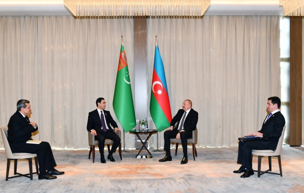 Le président azerbaïdjanais s’entretient avec son homologue turkmène  MIS A JOUR VIDEO