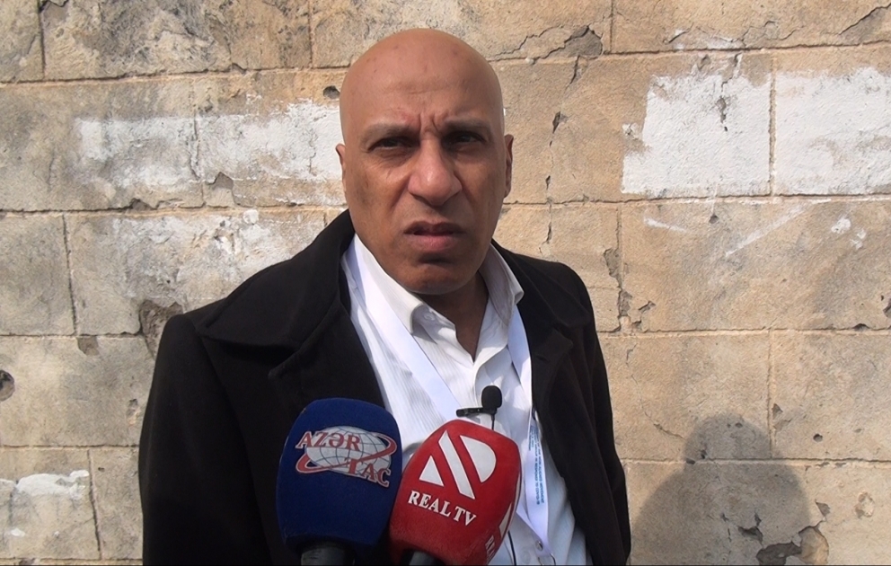 İordaniyalı jurnalist: Məscidlərdə heyvan saxlamaq müsəlmanlara qarşı hörmətsizlikdir VİDEO