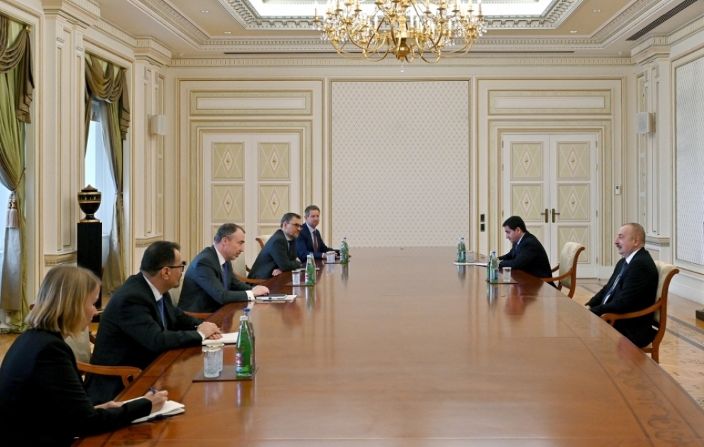 Präsident Ilham Aliyev empfängt EU-Sonderbeauftragten für Südkaukasus VIDEO