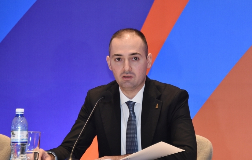 AFFA-nın baş katibi: Növbəti mövsüm əvəzedici heyətlər arasında çempionat keçiriləcək VİDEO