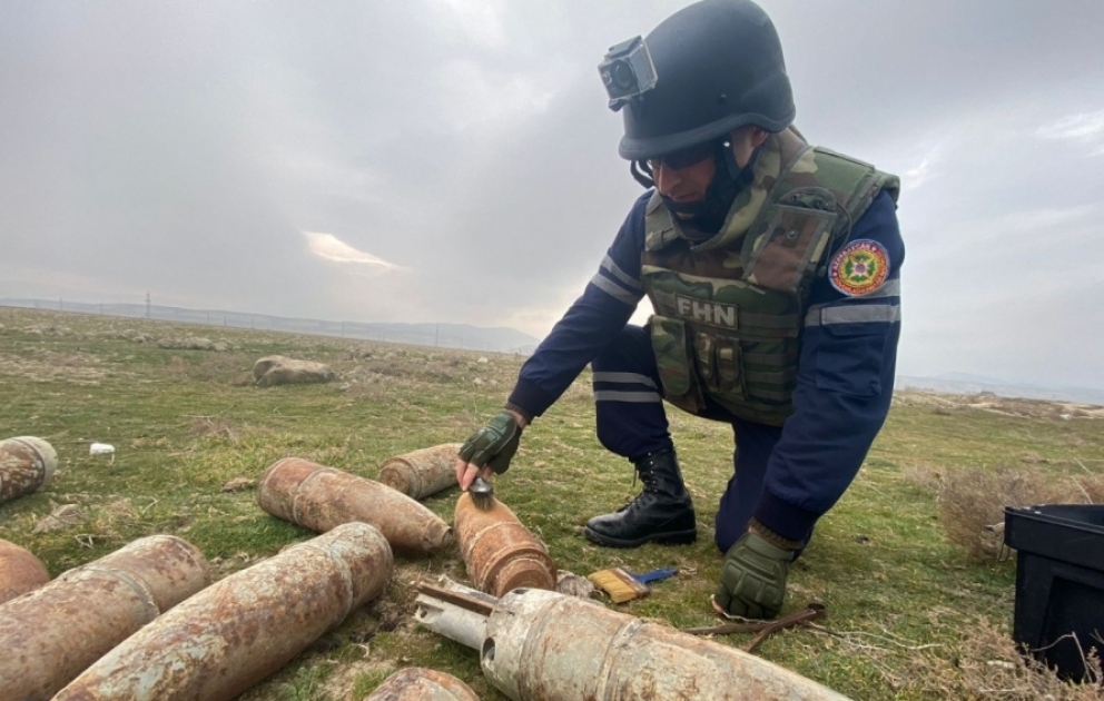 В Хызинском районе обнаружены готовые к применению боеприпасы ВИДЕО