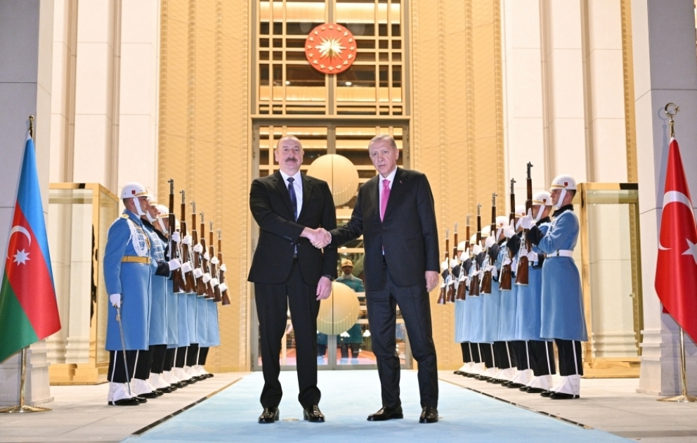 Präsident Ilham Aliyev und Präsident Recep Tayyip Erdogan treffen sich in Ankara  AKTUALISIERT VIDEO