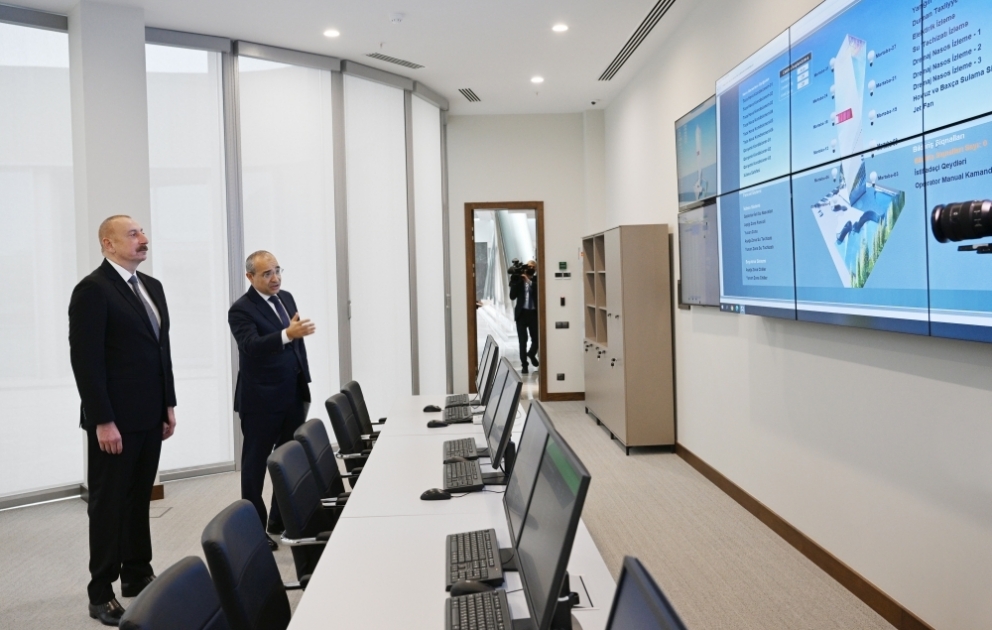 Le président Ilham Aliyev prend part à l’inauguration du nouveau bâtiment administratif du Service d’État des Biens VIDEO