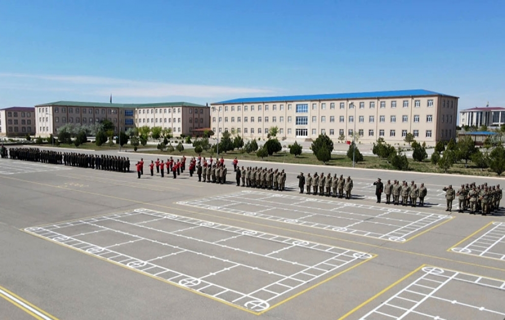 Əlahiddə Ümumqoşun Orduda növbəti buraxılış mərasimi keçirilib VİDEO