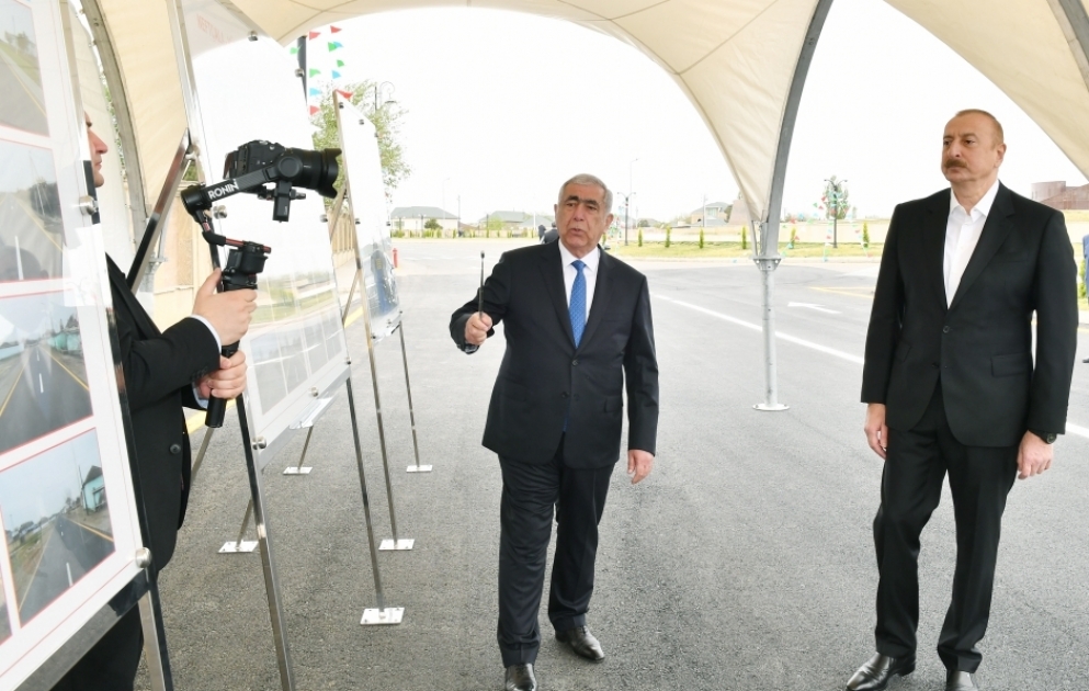 Präsident Ilham Aliyev weiht Automobilstraße Neftchala-Kurkend-Mayak Nr. 2 ein  VIDEO