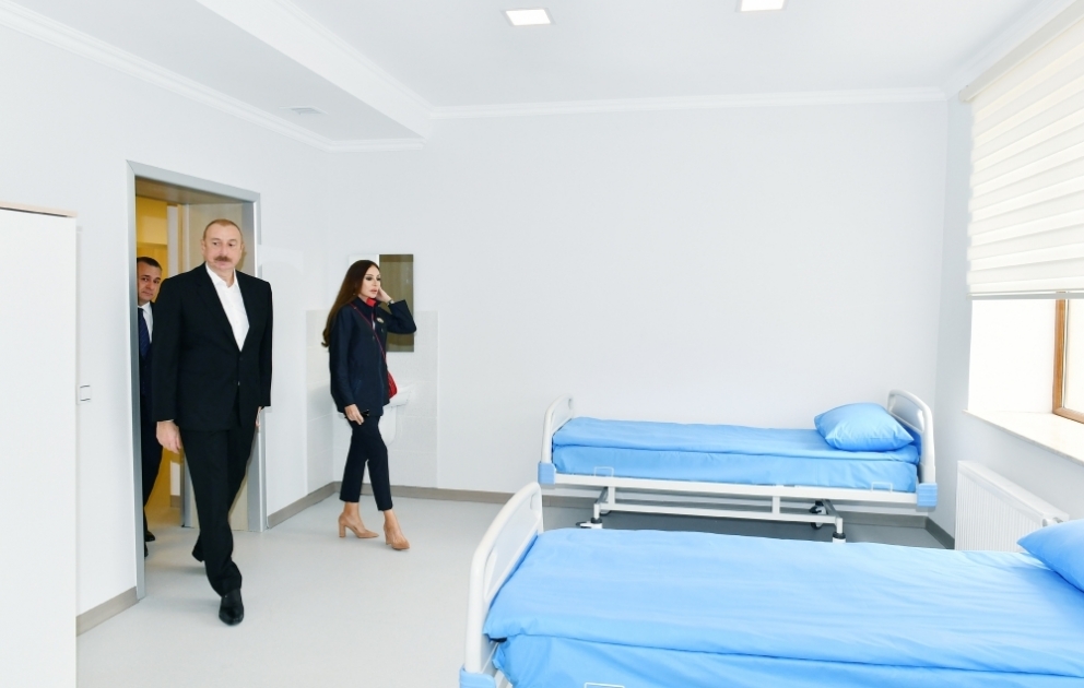 President Ilham Aliyev viewed conditions created at Maternity Home and Children’s Polyclinic of Salyan District Central Hospital VIDEO