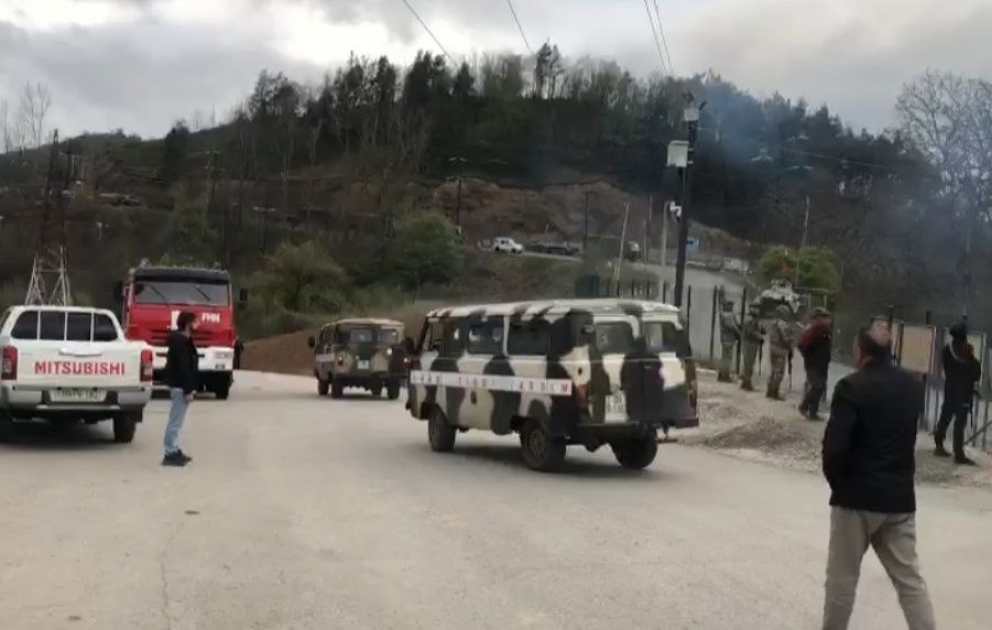 В результате совершенной армянами провокации трое азербайджанских военнослужащих получили ранения при разрыве мины на территории Шушинского района ВИДЕО