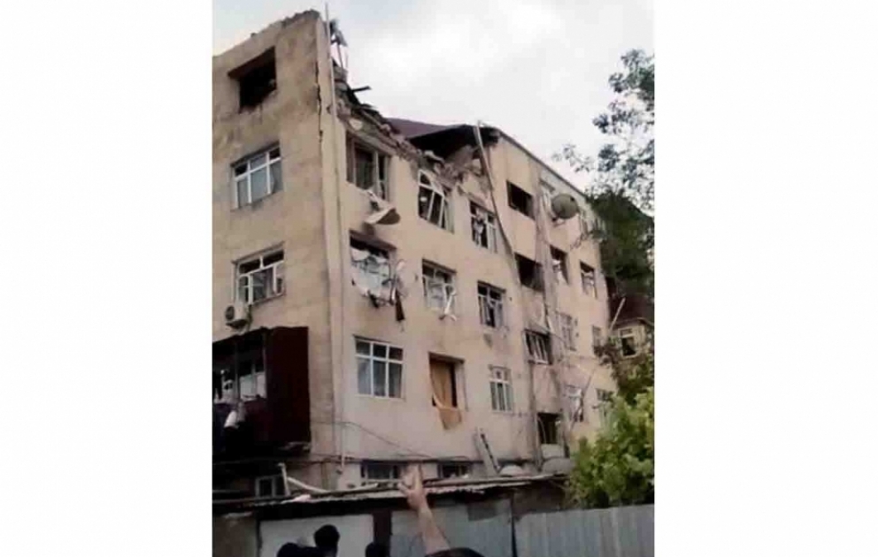 Biləsuvarda binada partlayışa qaz sızması səbəb olub VİDEO