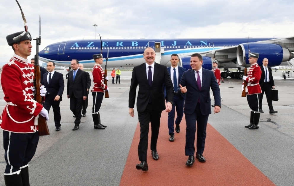 Le président azerbaïdjanais entame une visite de travail en Bulgarie VIDEO