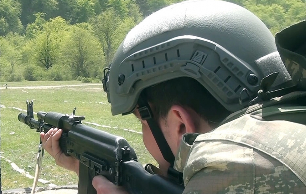 С военнообязанными проведены практические занятия по огневой подготовке ВИДЕО