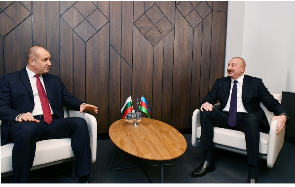 Präsident Ilham Aliyev und Präsident Rumen Radev treffen sich zu Vier-Augen-Gespräch in Sofia VIDEO