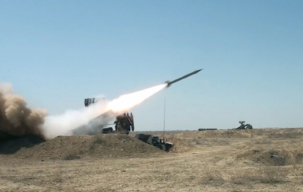 Azerbaijan’s Defense Ministry: Air Defense Units carry out combat firing VIDEO