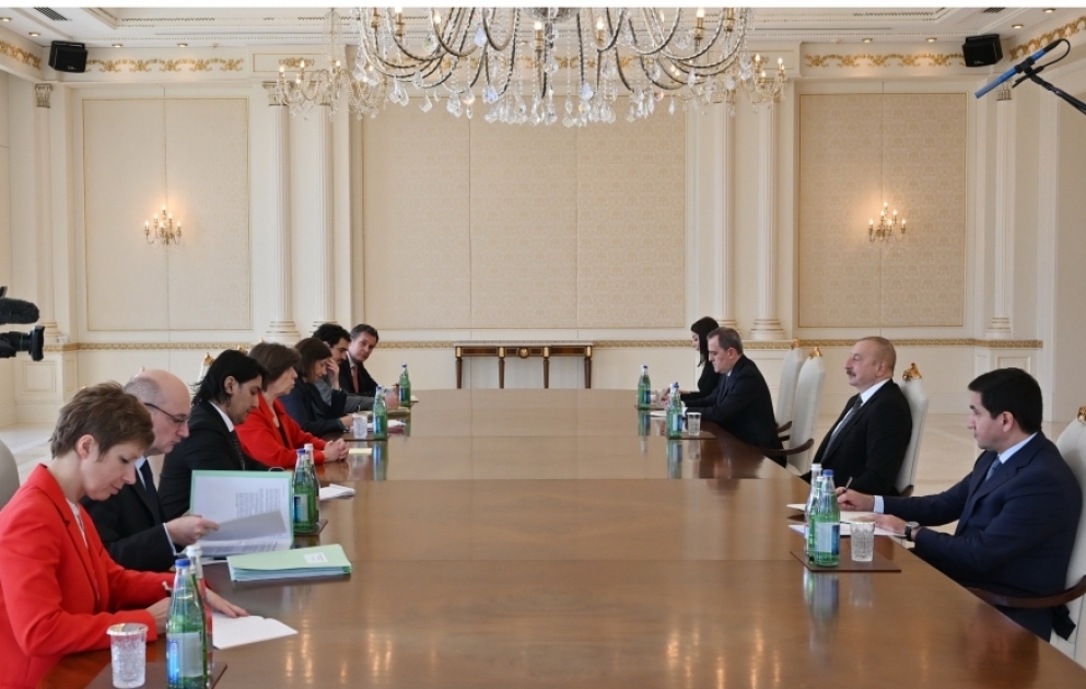 Präsident Ilham Aliyev empfängt Ministerin für Europa und auswärtige Angelegenheiten von Frankreich  AKTUALLISIERT VIDEO