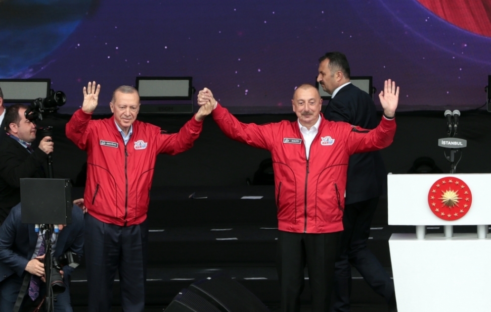 Präsident Ilham Aliyev und Präsident Recep Tayyip Erdogan nehmen am TEKNOFEST Festival in Istanbul teil  AKTUALISIERT VIDEO