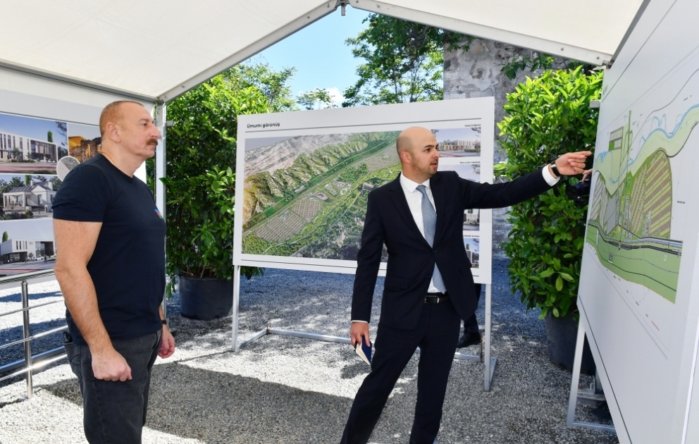Pose de la première pierre du village de Khanlyg de la région de Goubadly  VIDEO