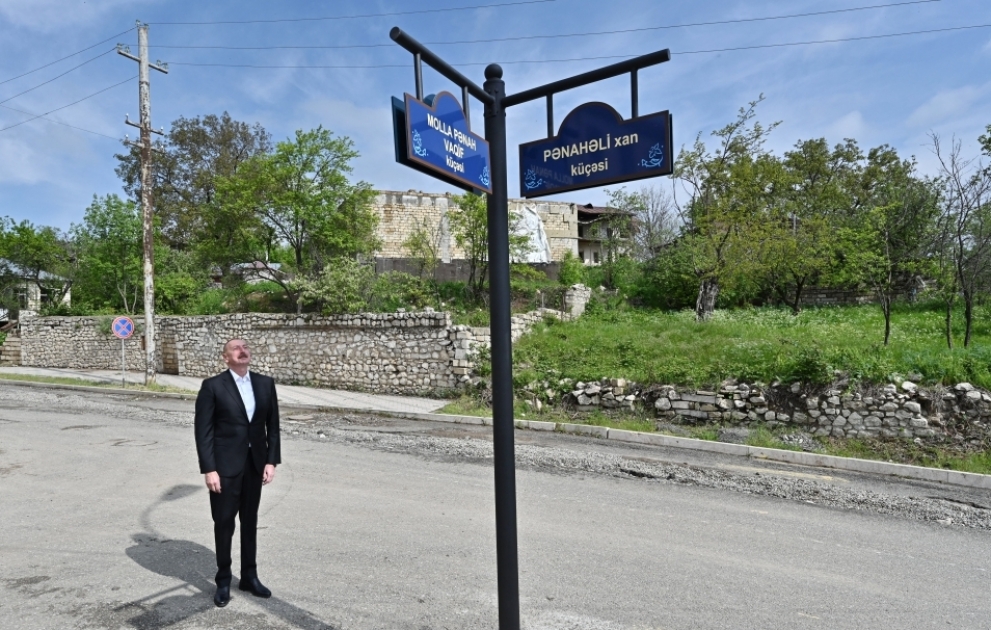 Şuşada Molla Pənah Vaqif və Pənahəli xan küçələrinin kəsişməsində lövhələrin açılışı olub VİDEO