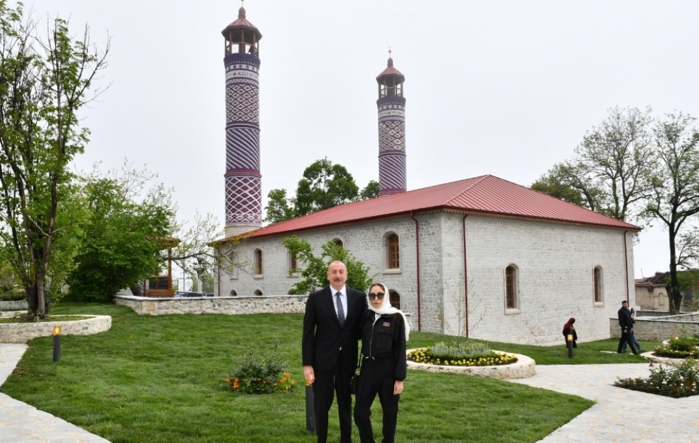 Şuşada Yuxarı Gövhər Ağa məscidi əsaslı yenidənqurma və bərpadan sonra açılıb VİDEO