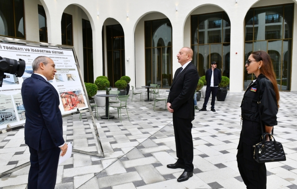 Президент Ильхам Алиев и первая леди Мехрибан Алиева приняли участие в открытии Шушинского комплекса отеля-конгресс-центра ВИДЕО