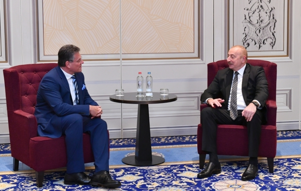 Prezident İlham Əliyev Belçika Krallığına işgüzar səfərə gəlib  Brüsseldə Avropa Komissiyasının vitse-prezidenti ilə görüş olub YENİLƏNİB VİDEO