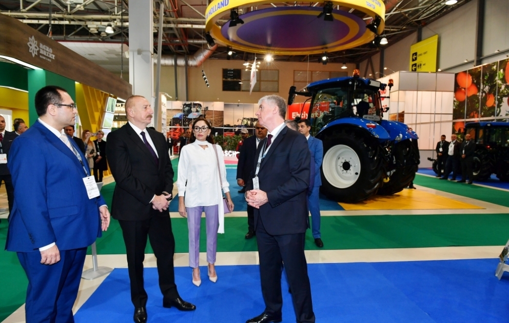 Le président azerbaïdjanais et son épouse visitent la 16e Salon « Caspian Agro » et le 28e Salon « InterFood Azerbaijan » MIS A JOUR VIDEO
