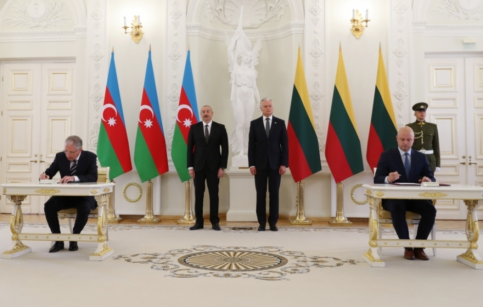 L’Azerbaïdjan et la Lituanie signent une certain nombre de documents MIS A JOUR VIDEO