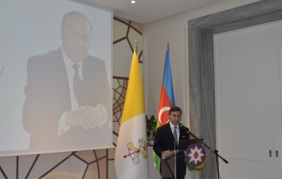 Azərbaycanın Vatikandakı səfirliyi Müstəqillik Günü və Ümummilli Liderin 100 illiyi ilə bağlı rəsmi qəbul keçirib VİDEO