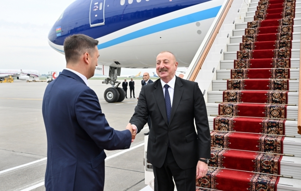 Президент Азербайджана Ильхам Алиев прибыл с рабочим визитом в Россию ВИДЕО