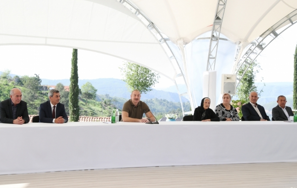 Prezident: On bir il əvvəlki görüşdə demişdim ki, Laçına qayıdacağıq və belə də oldu  VİDEO