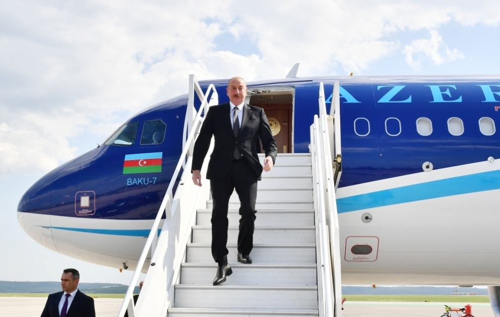 Президент Азербайджана Ильхам Алиев прибыл с визитом в Молдову ВИДЕО