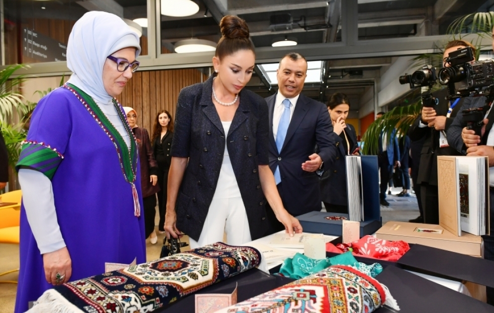 Bakou : les premières dames d’Azerbaïdjan et de Türkiye visitent le Centre de développement inclusif et de créativité DOST VIDEO