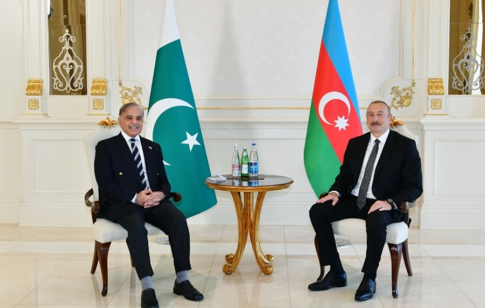 Prezident İlham Əliyevin Pakistanın Baş naziri Məhəmməd Şahbaz Şərif ilə təkbətək görüşü olub YENİLƏNİB VİDEO