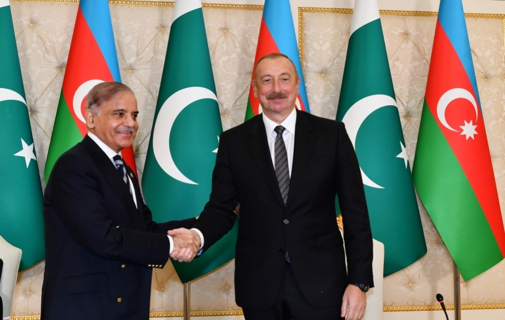 Prezident İlham Əliyev və Baş nazir Məhəmməd Şahbaz Şərif mətbuata bəyanatlarla çıxış ediblər YENİLƏNİB VİDEO