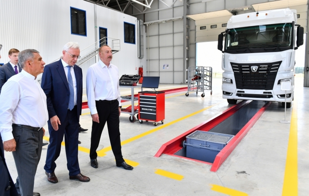 Auto-Leasing Aserbaidschan GmbH im Industriepark in Wirtschaftszone „Araz Wadi“ eröffnet Präsident Ilham Aliyev und Präsident von Tatarstan Rustam Minnikhanov nehmen an Einweihung teil  AKTUALISIERT VIDEO
