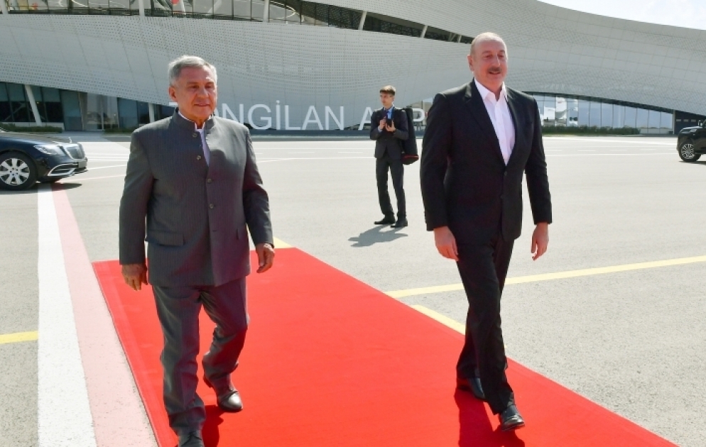 Tatarıstanın Rəisi Rüstəm Minnixanov Azərbaycan Prezidenti İlham Əliyev ilə birlikdə Zəngilan Beynəlxalq Hava Limanından Bakıya yola düşüb VİDEO