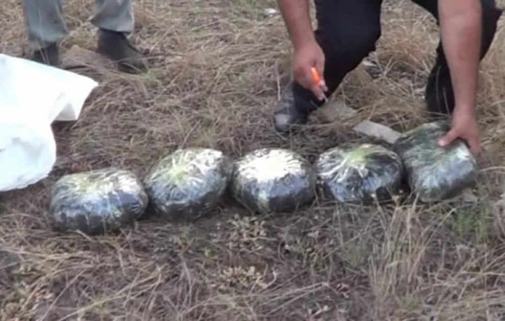 Masallı sakininin istifadəsiz tikilidə gizlətdiyi 4 kiloqram narkotik aşkarlanıb VİDEO